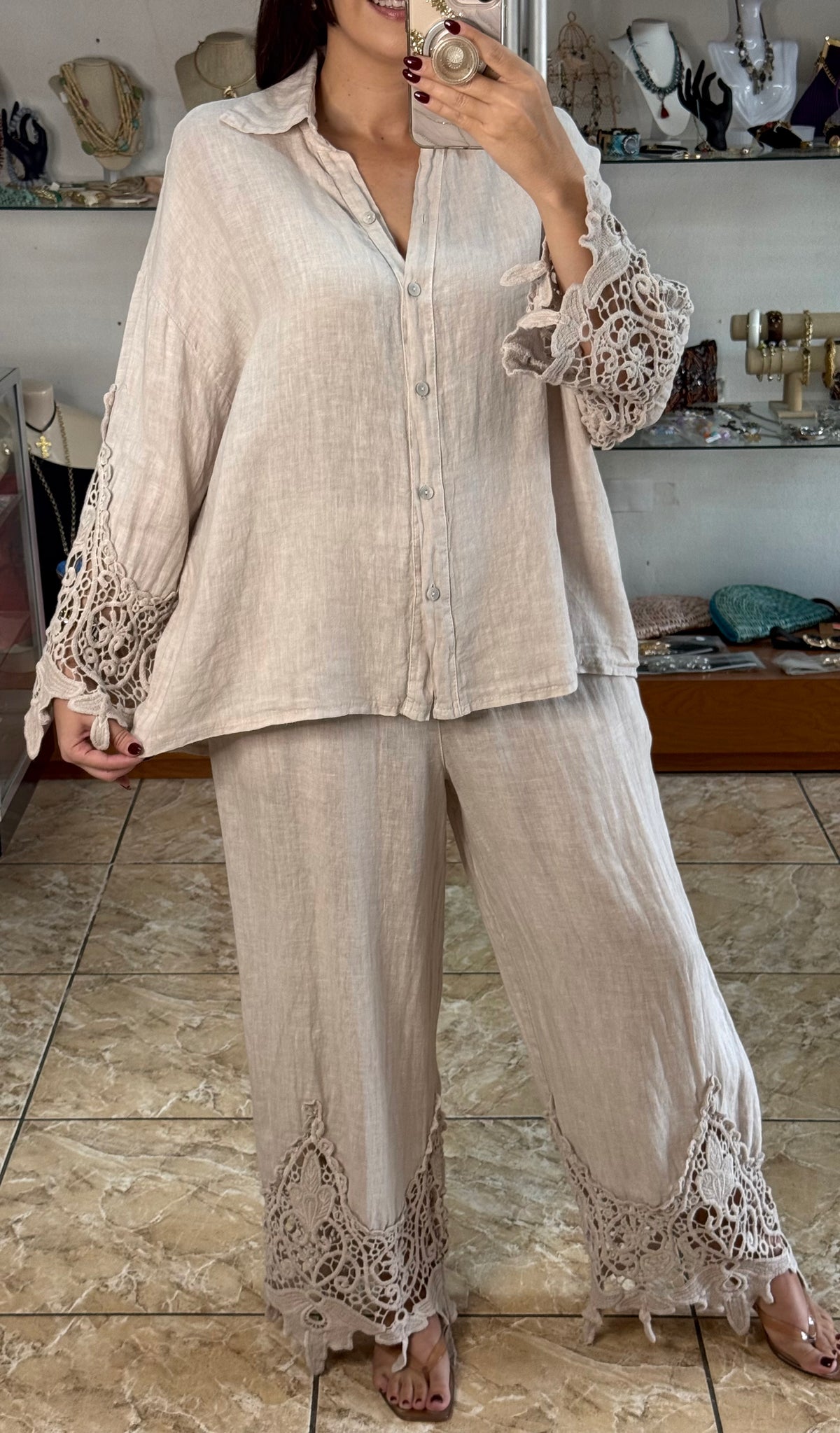 Aura Scalloped Lace/Linen Set (NO RETURNS OR EXCHANGE)