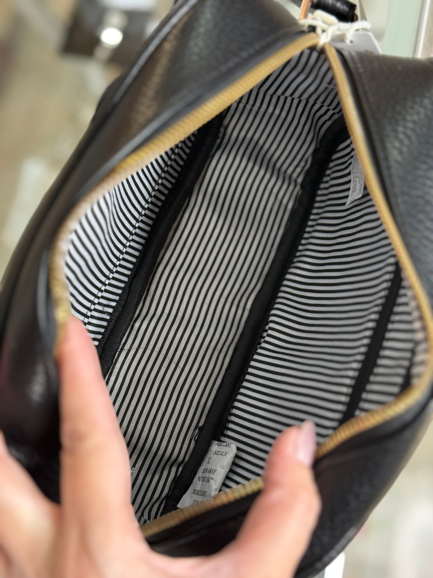 Black Crossbody Bag (FINAL SALE)