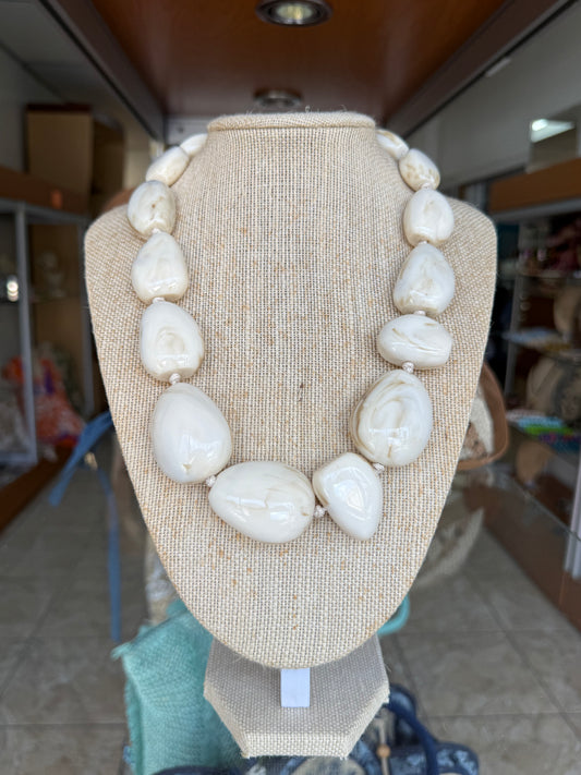 Big Stones Necklace (NO RETURNS OR EXCHANGE)