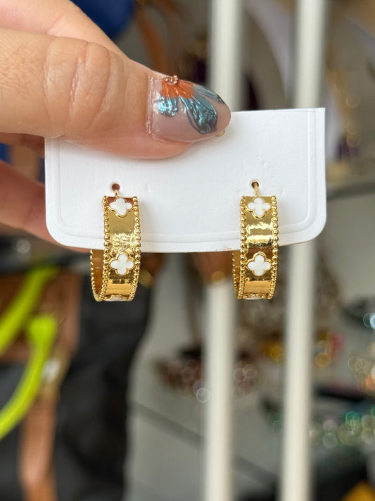 Clover Earrings