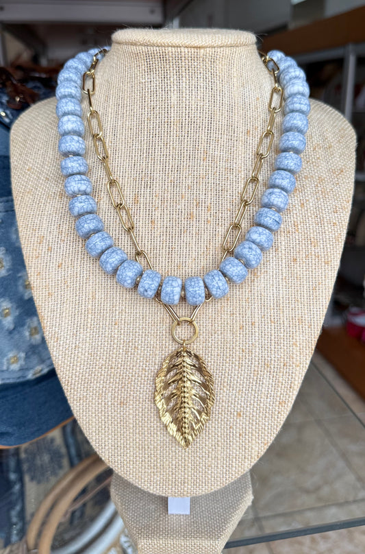 Doble Chain Gold Leaf Pendant Necklace (FINAL SALE)
