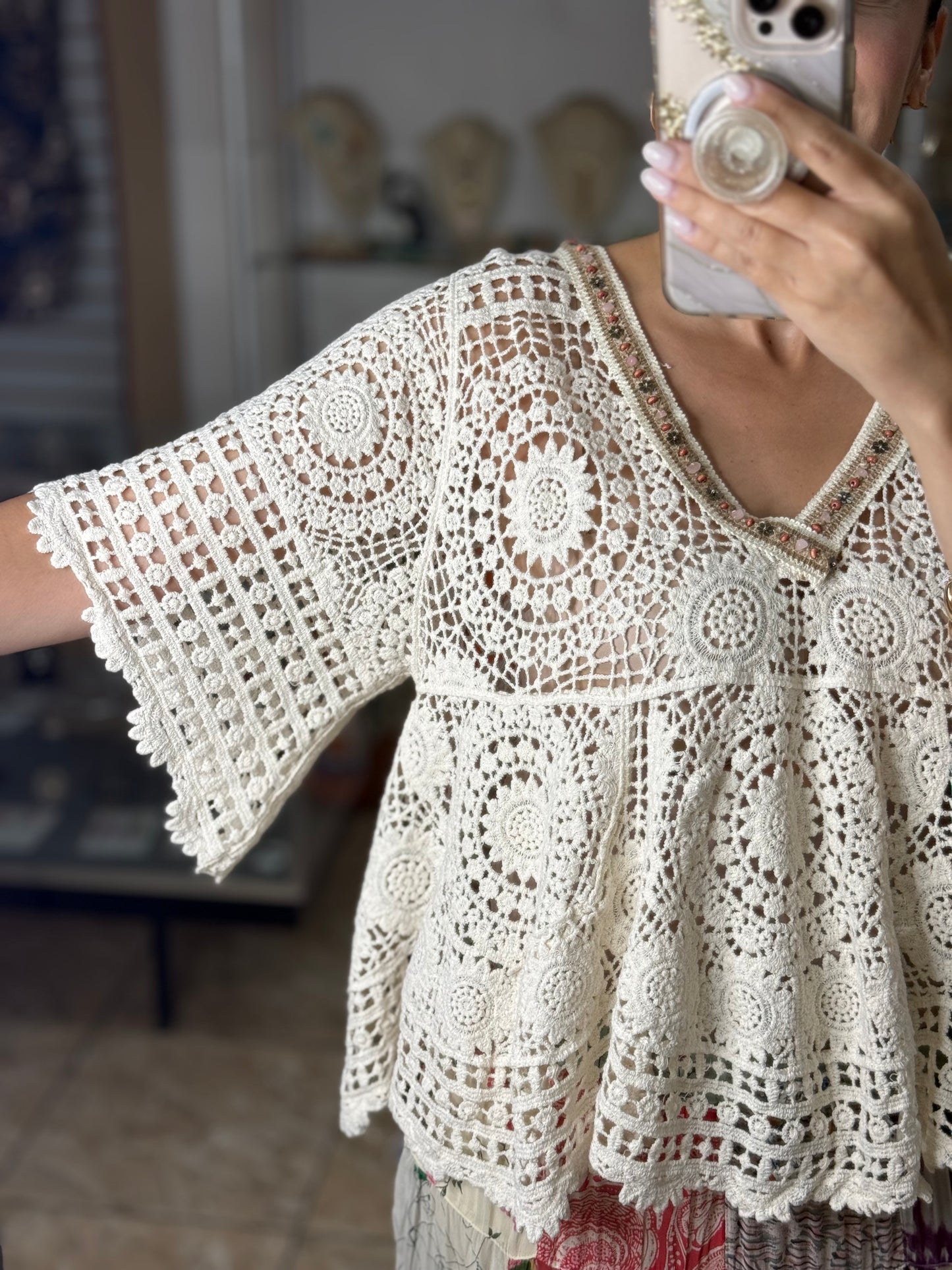 OS Cream Crochet Top (NO RETURNS OR EXCHANGE)