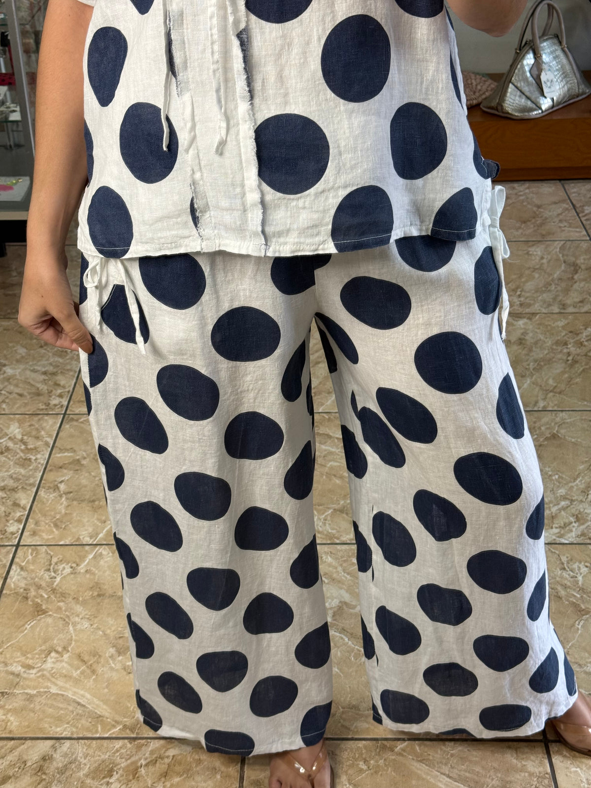 Polka Dots and Ribbons OS Linen Set (NO RETURNS OR EXCHANGE)