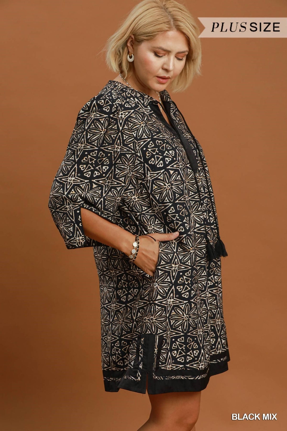 Geometric Print Tunic Dress (PLUS)