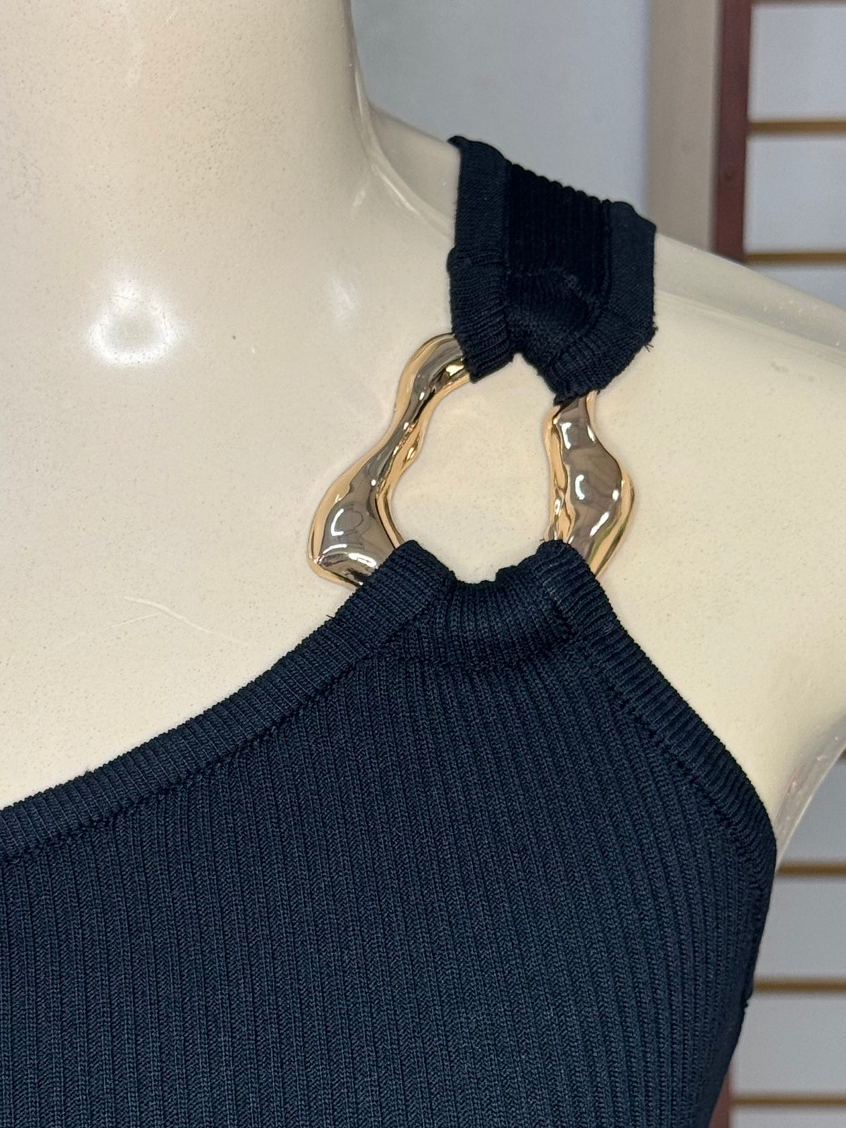 One Shoulder Basic Top With Metallic Detail