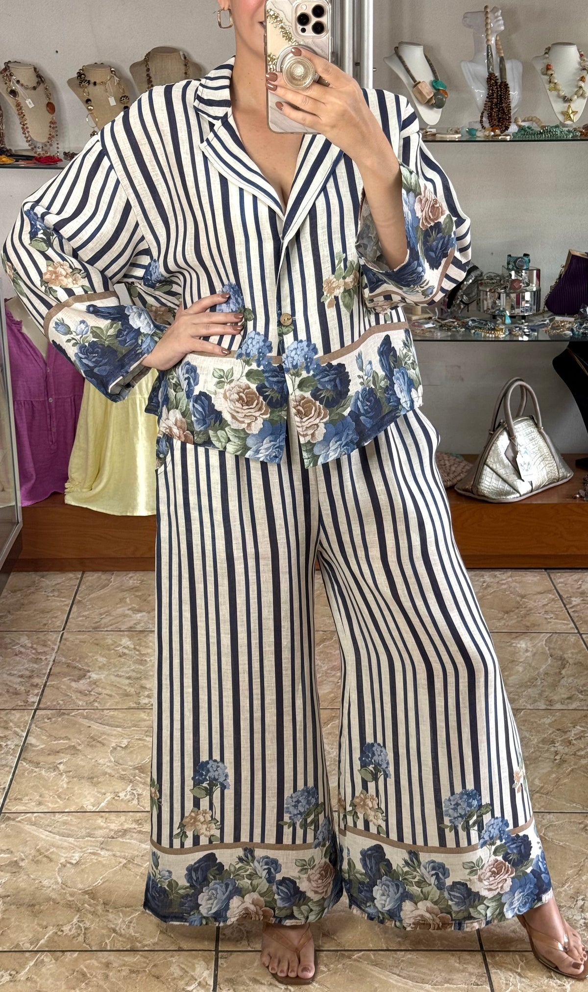 Stripes & Flowers OS Linen Set (NO RETURNS OR EXCHANGE)
