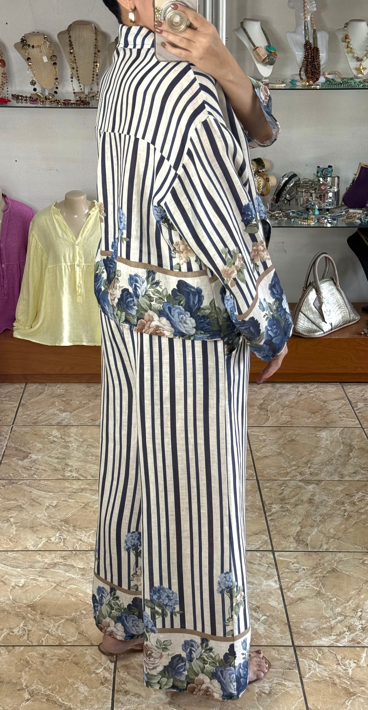 Stripes & Flowers OS Linen Set (NO RETURNS OR EXCHANGE)