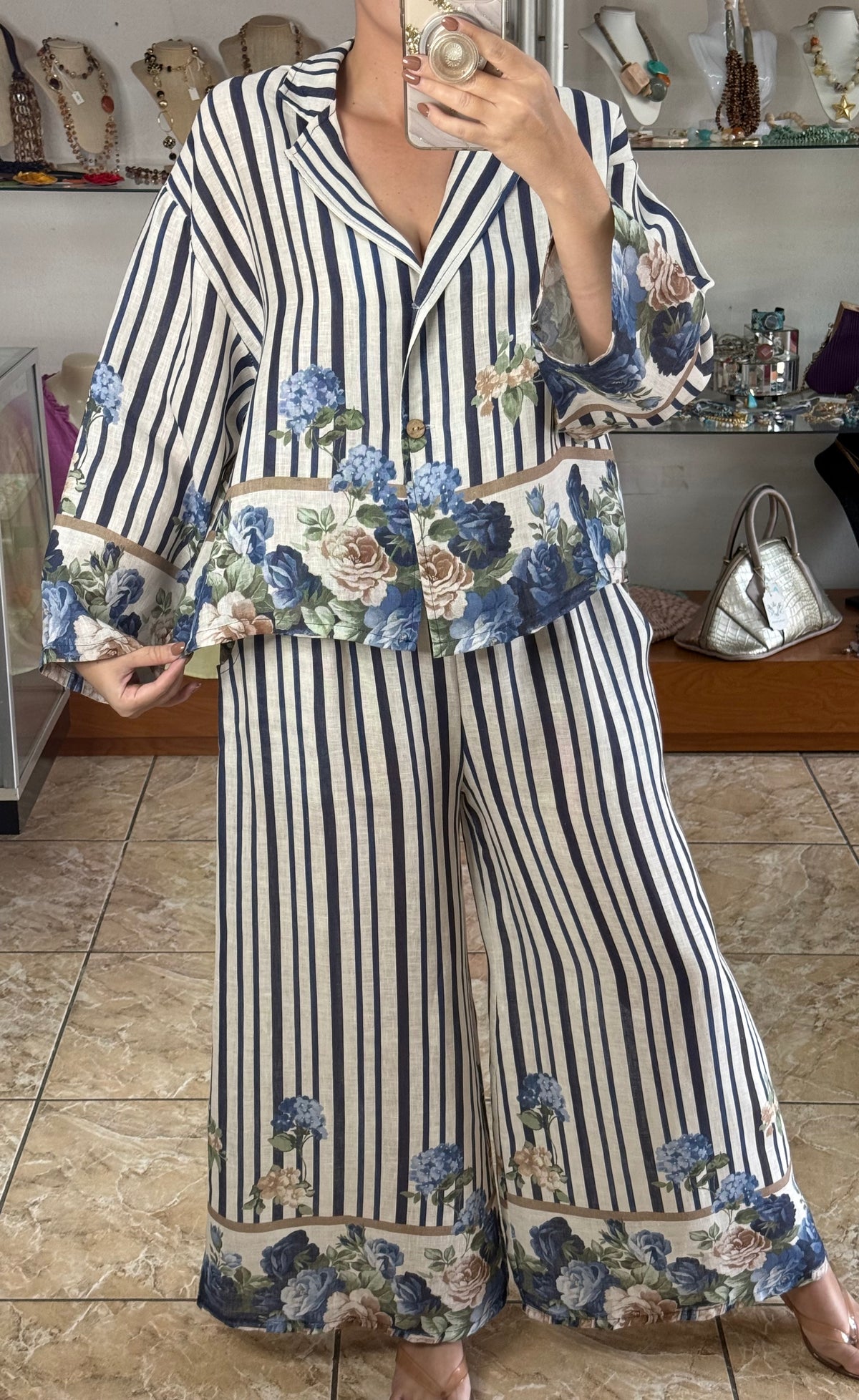 Stripes & Flowers OS Linen Set (NO RETURNS OR EXCHANGE)