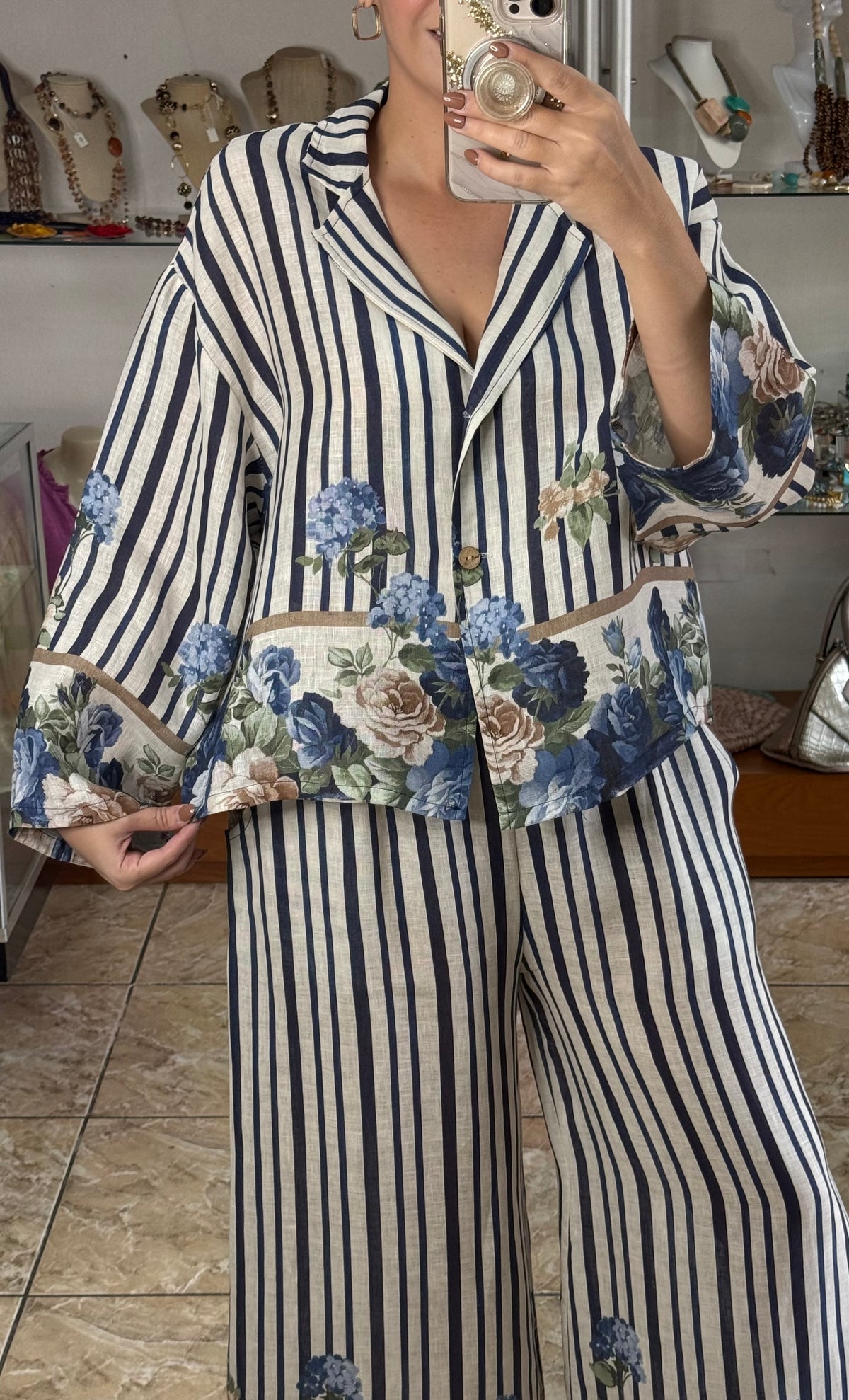 Stripes & Flowers OS Linen Set (NO RETURNS OR EXCHANGE)