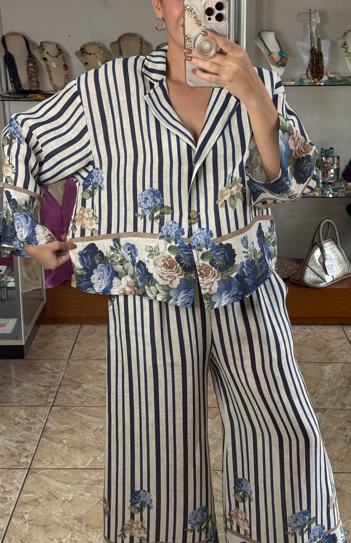 Stripes & Flowers OS Linen Set (NO RETURNS OR EXCHANGE)